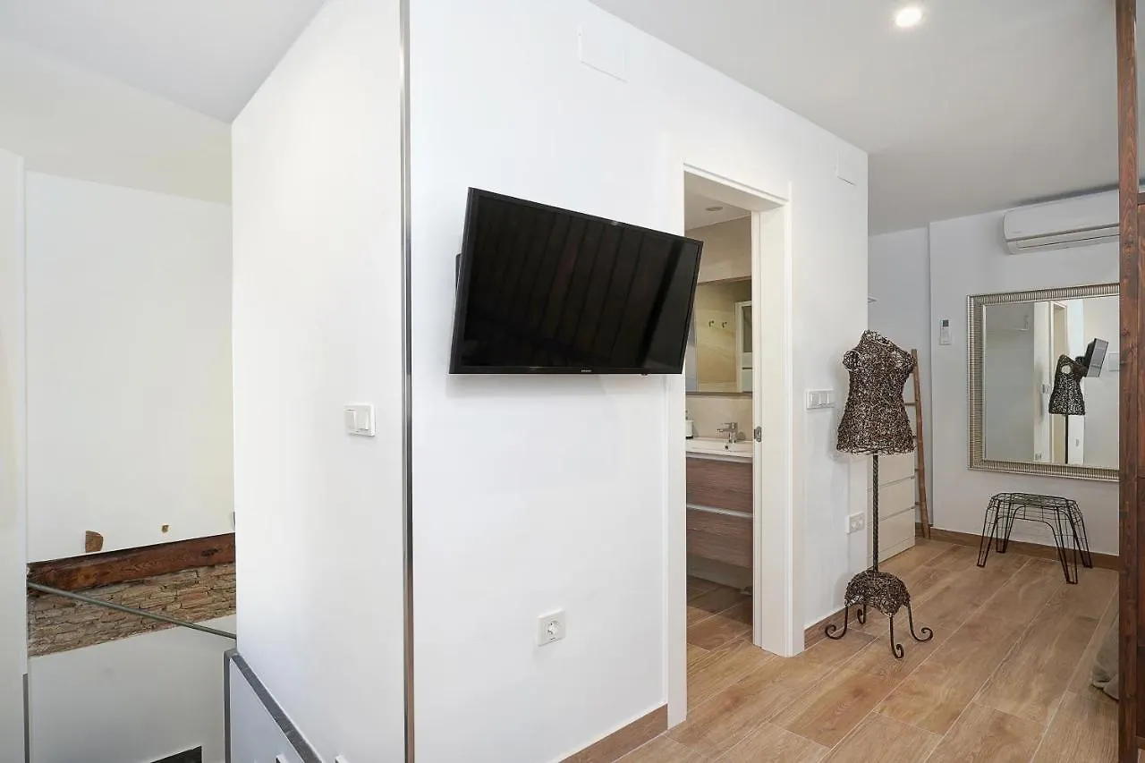 Tina Home Granada Apartment